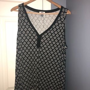 Old Navy B&W Tank Top